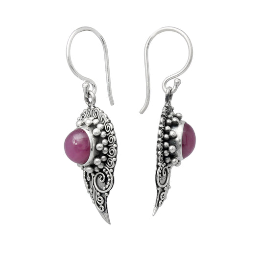 Pendientes de plata con rubí estrella estilo boho artesanal