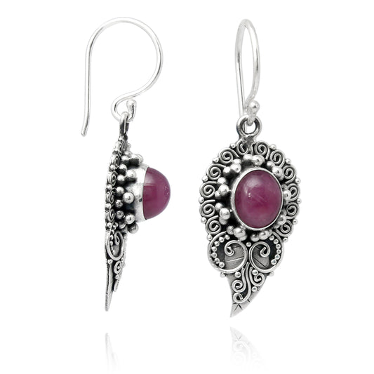 Pendientes de plata con rubí estrella estilo boho