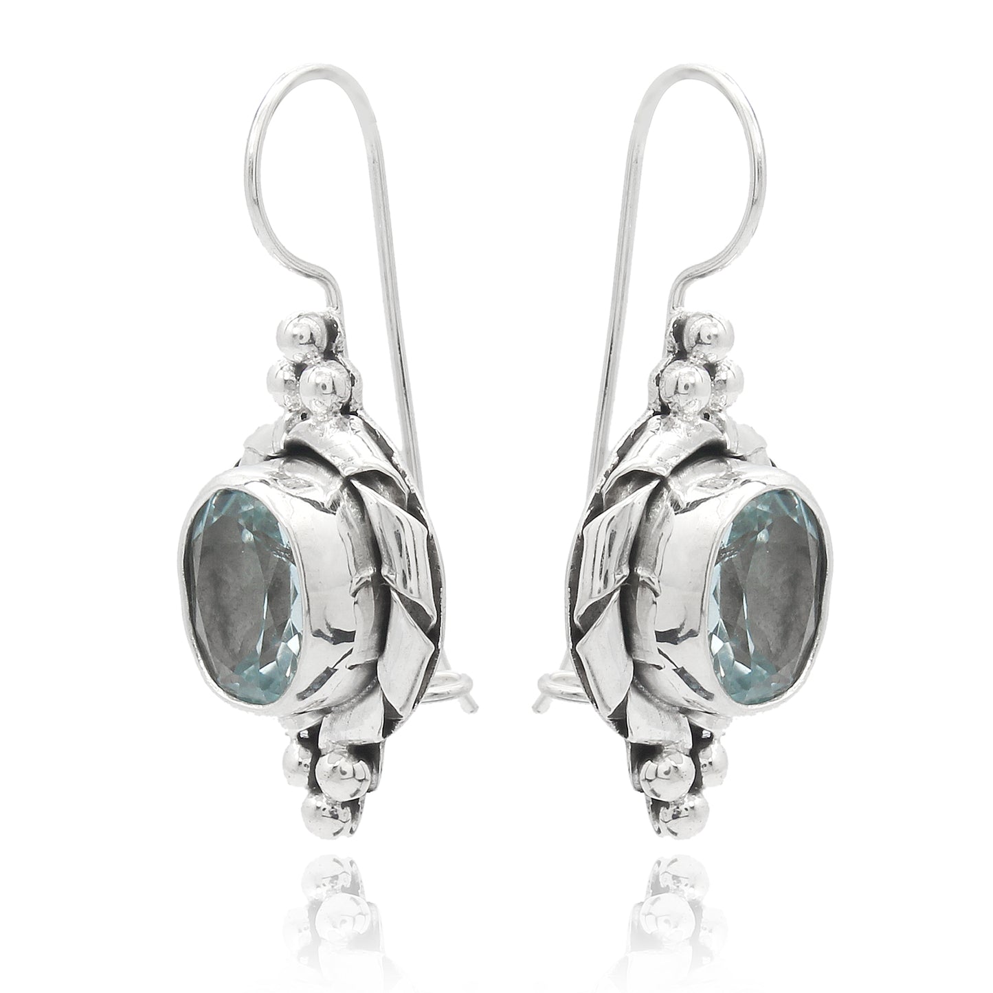 Pendientes de plata con topacio azul natural hechos a mano
